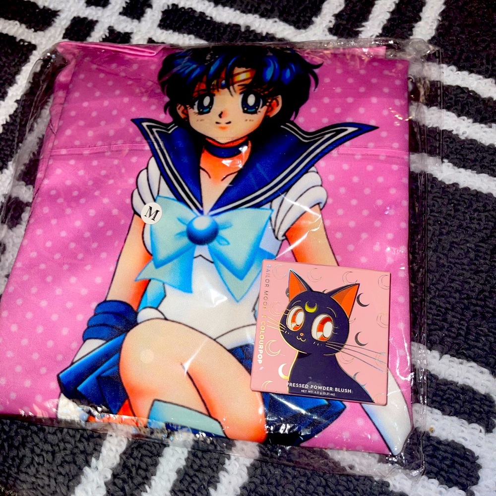 Sailor Moon bundle🎀 Sailor Mercury Hoodie M & Colourpop blush